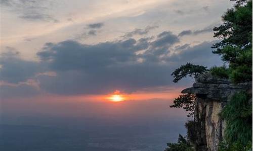 龙首山攻略游玩时间多久_龙首山门票价格