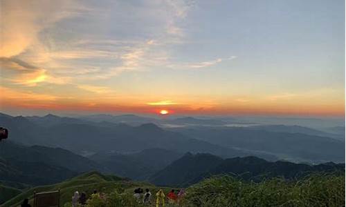 武功山旅游攻略一夜多少钱啊,武功山旅游攻略一夜多少钱啊